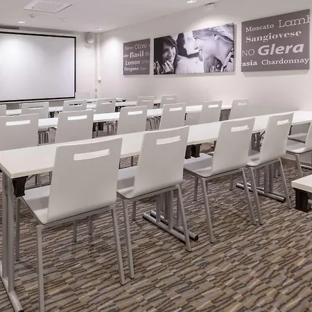 Scandic 3* Хювинкяя